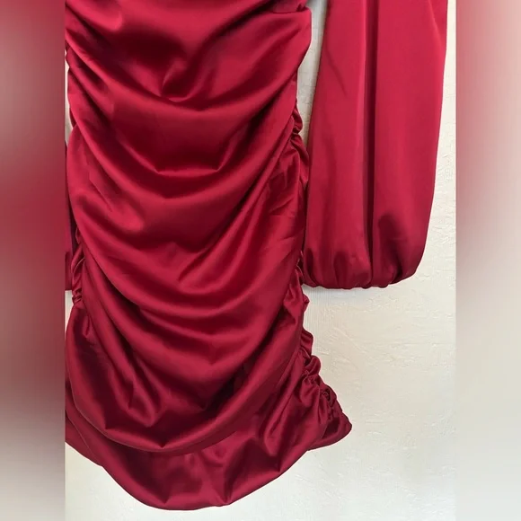 Oh Polly Red Ruched Puff Sleeve Square Neck Satin Effect Holiday Mini Dress - Picture 5 of 13